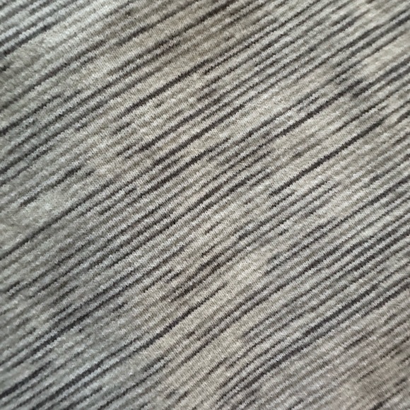 Lululemon Tank - Picture 4 of 7